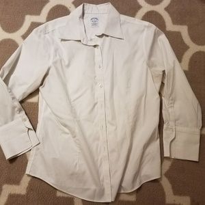 Brooks Brothers fitted non-iron white 3/4 sleeved